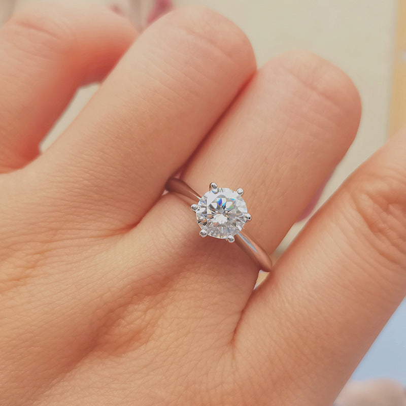 Moissanite engagement ring online