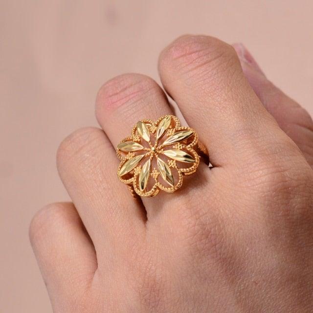 24K Dubai Gold Flower Ring - VeilsGalore