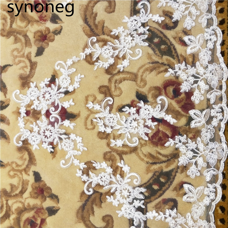 Sleek Lace Edge Veil with Comb