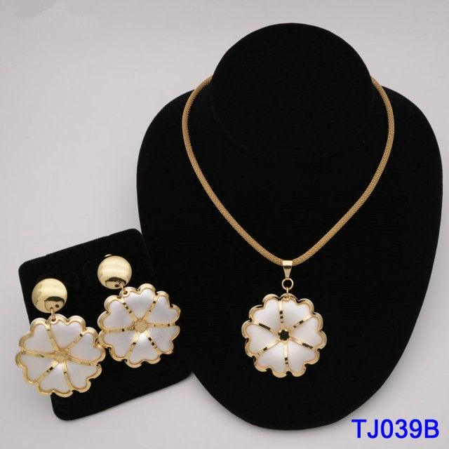 African wedding jewelry- VeilsGalore