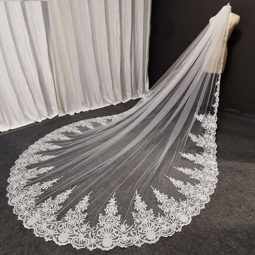 Long Lace Bridal Veil With Comb - VeilsGalore 