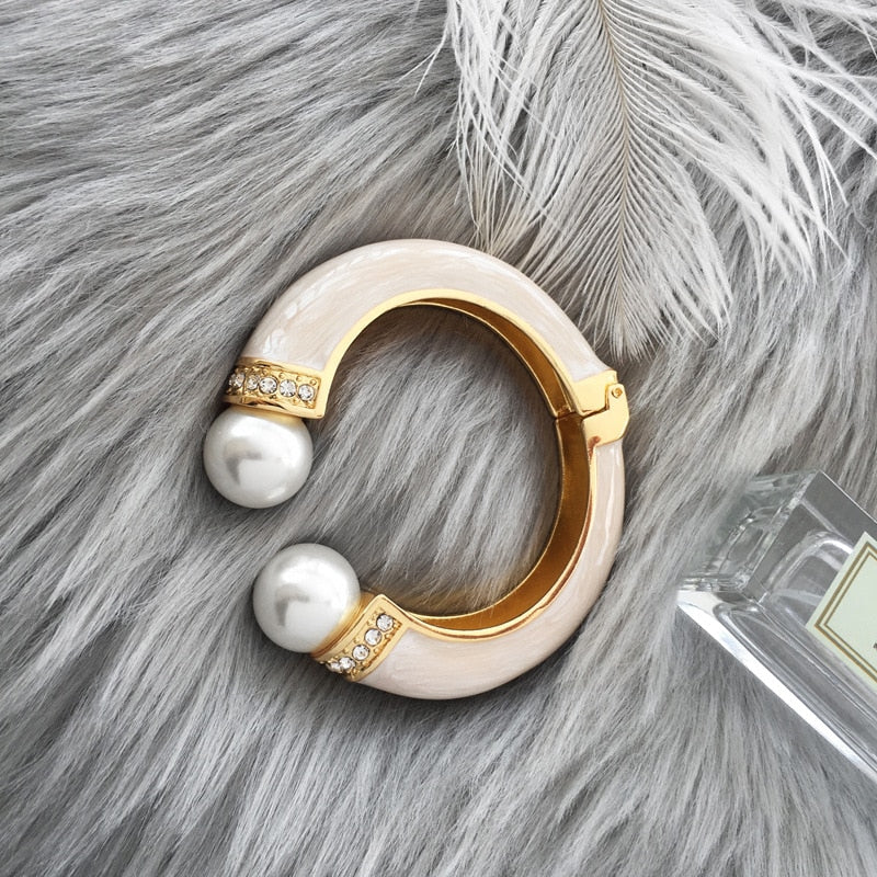 Luxury Fashion Pearl Bracelet